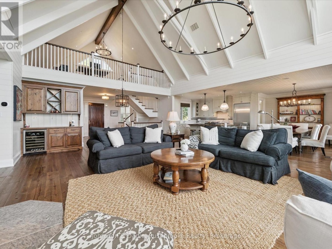 2-1350 STEPHENS BAY ROAD, Lake Muskoka