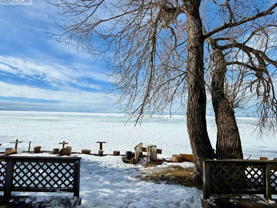 2644 LAKESHORE DRIVE, Lake Simcoe