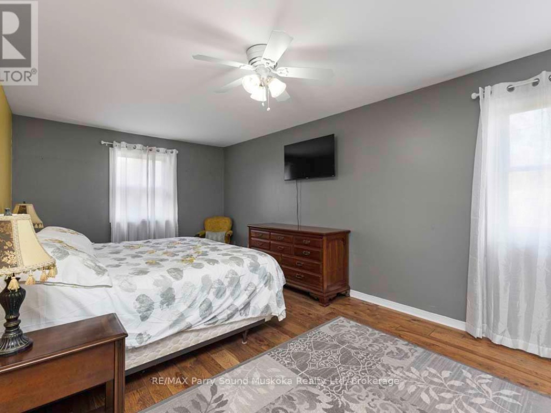 33 Humphrey Drive, Seguin (Humphrey)