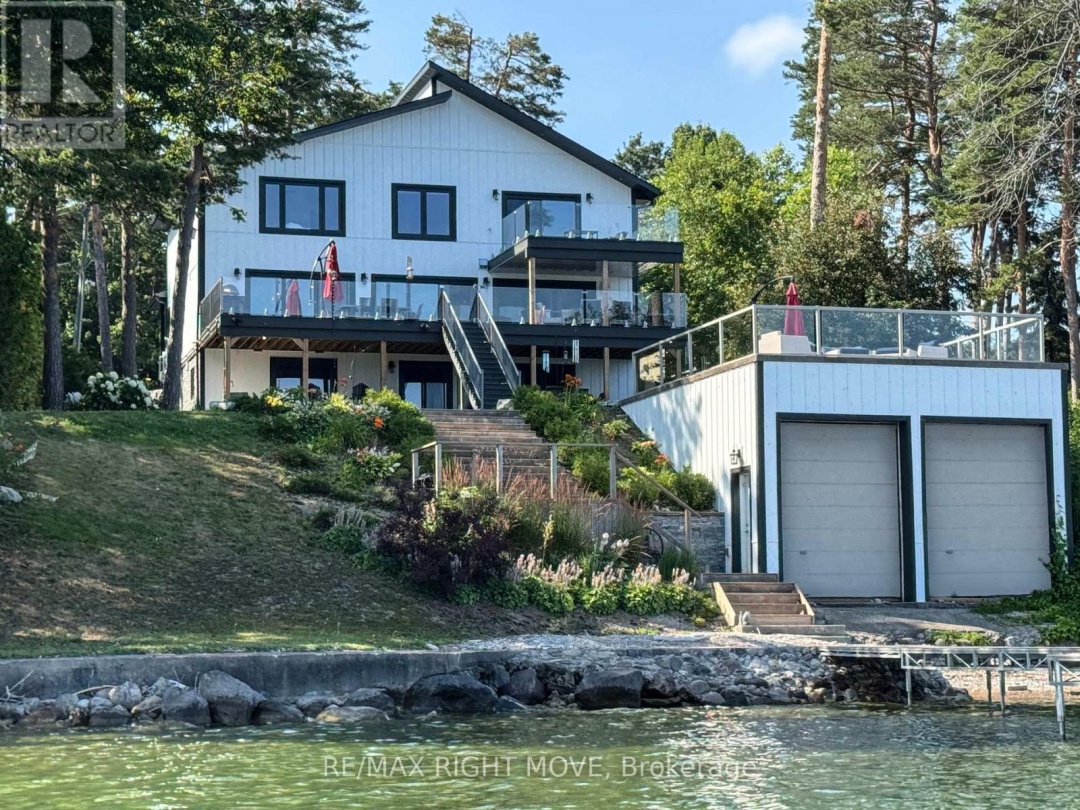1189 WOODLAND DRIVE, Lake Simcoe