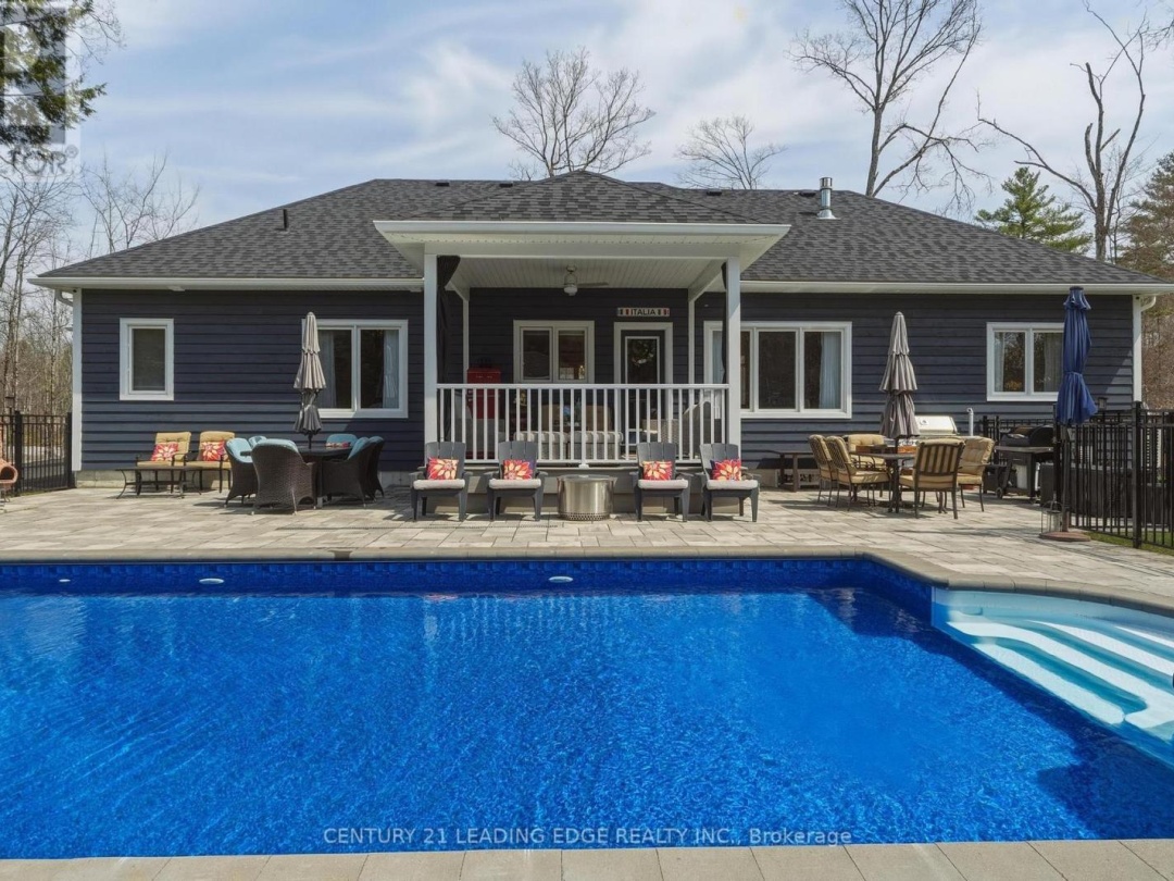 1104 XAVIER STREET, Gravenhurst (Morrison)
