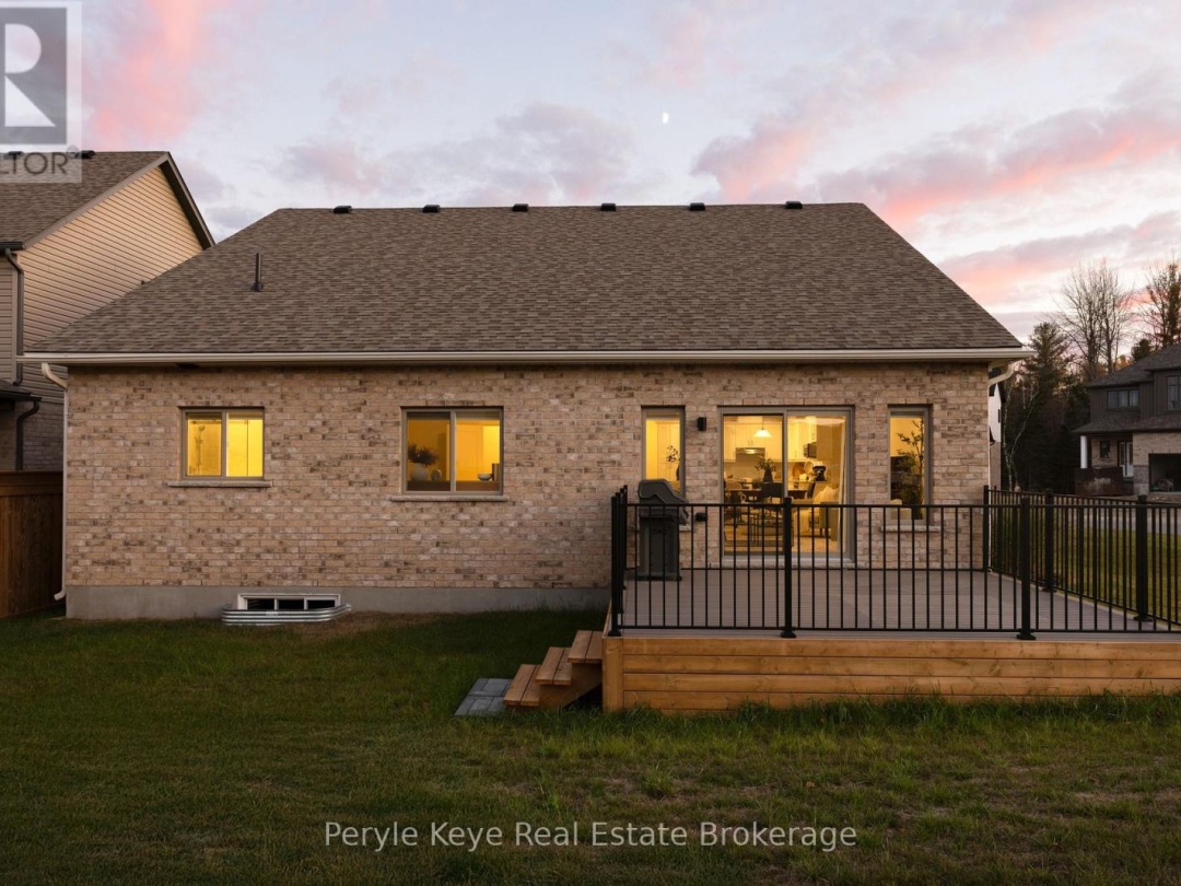 14 CHARLES MORLEY BOULEVARD, Huntsville (Chaffey)