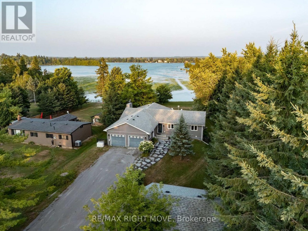 35 CEDAR BAY ROAD, Canal Lake