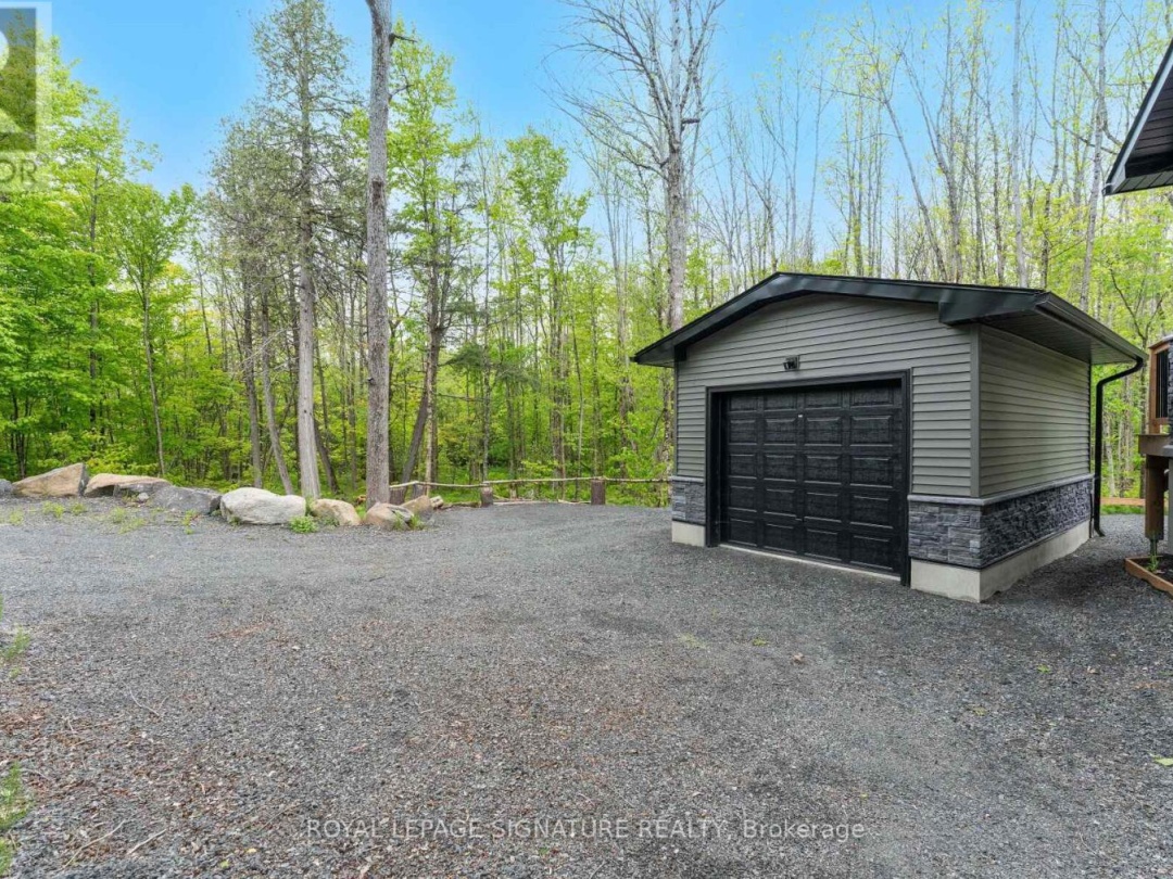 44 SUNNYSHORE PARK DRIVE, McKellar