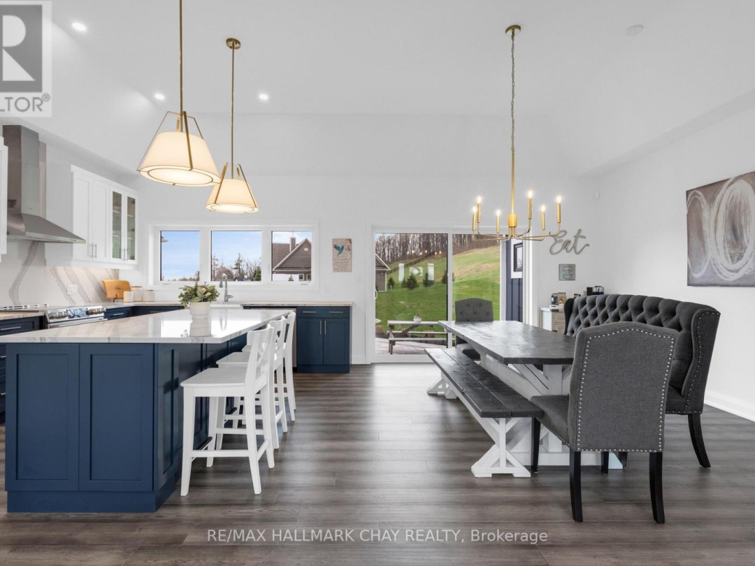 41 THOROUGHBRED DRIVE, Oro-Medonte