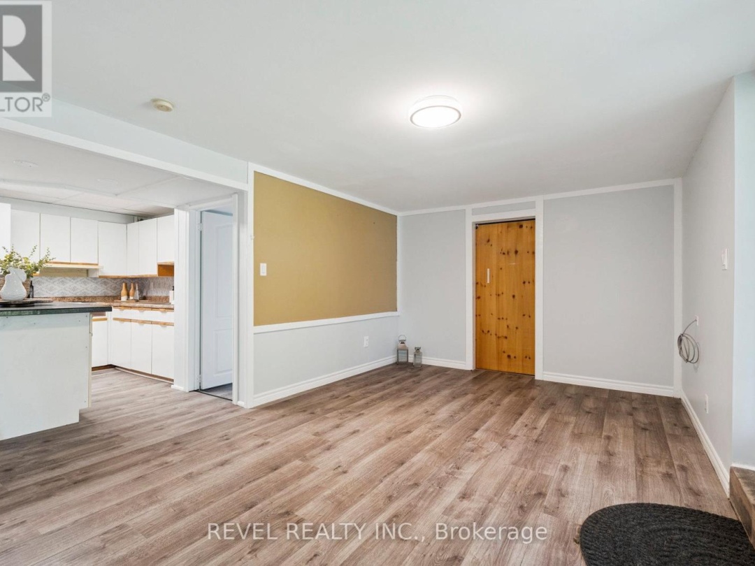 40 GREENWOOD CRESCENT, 