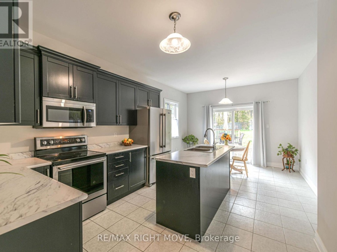 2997 STONE RIDGE BOULEVARD, Orillia