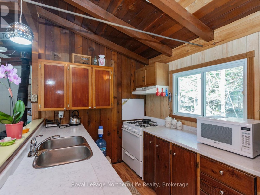 35 BRENNAN CIRCLE, Lake Vernon
