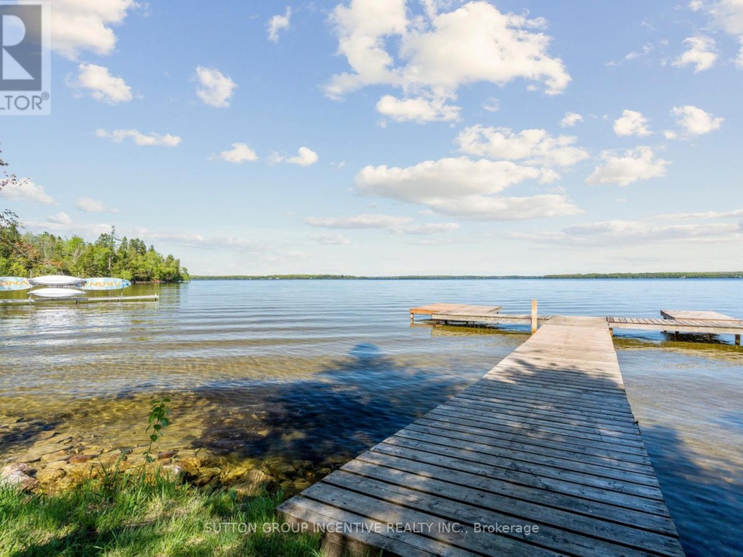 11 MACKENZIE PLACE, Balsam Lake