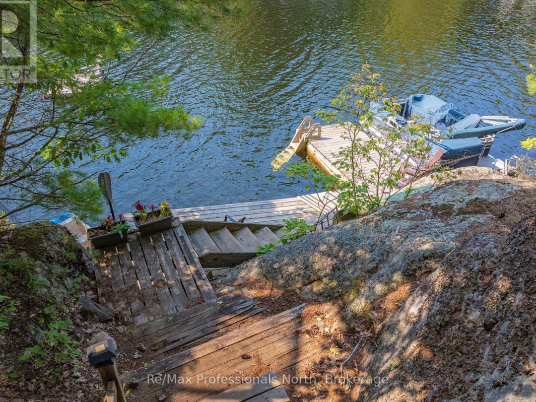 1118 TOMINGAS ROAD, Sunny Lake