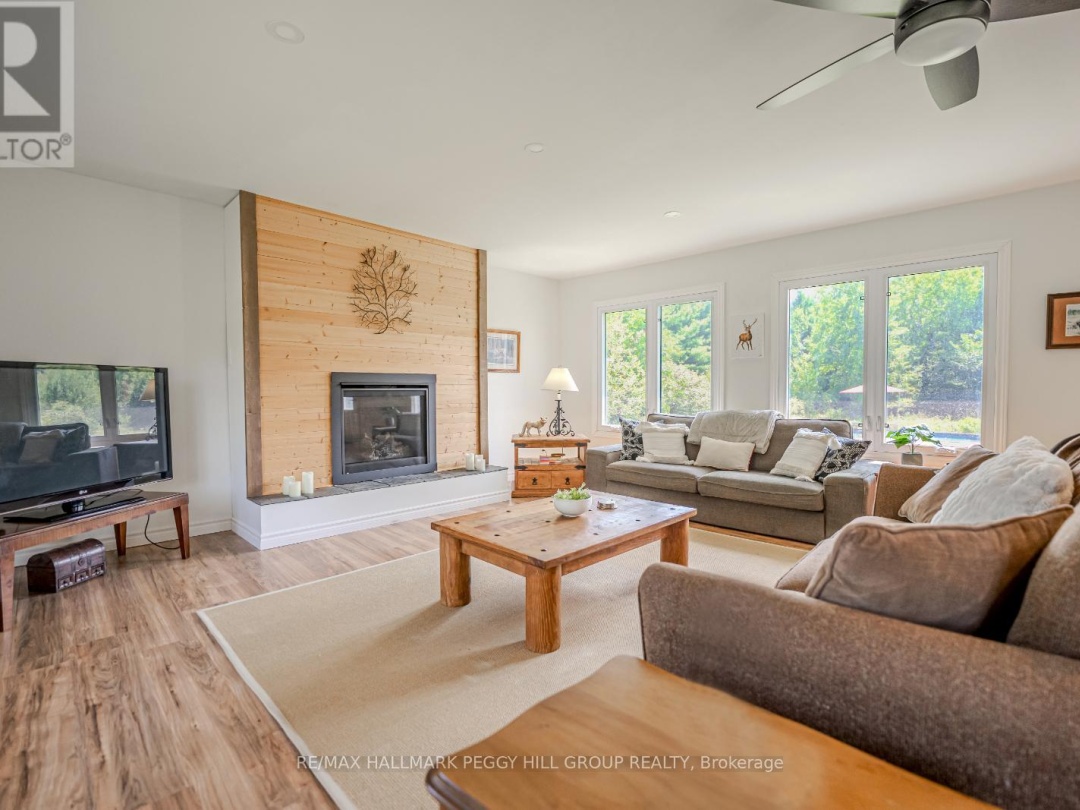 2161 Coopers Falls Road, Severn (Washago)