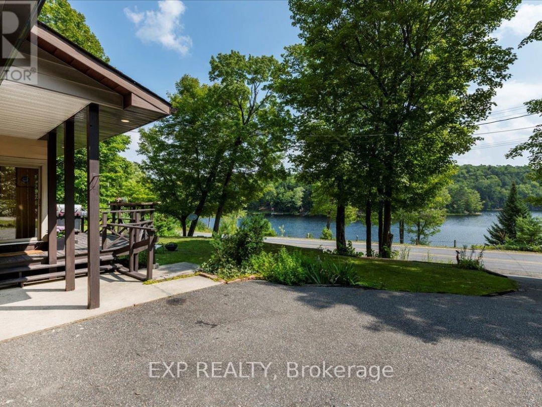 1867 FRASERBURG ROAD, Mckay Lake