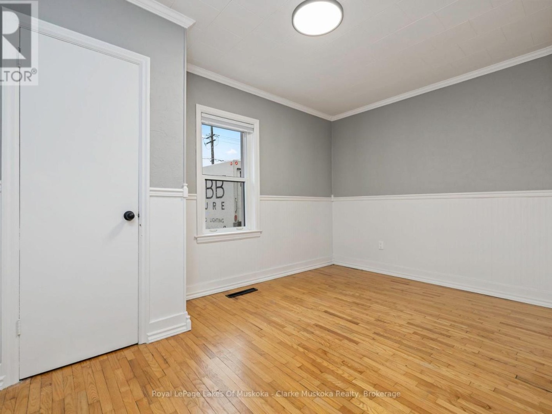 57 CASCADE STREET, Parry Sound
