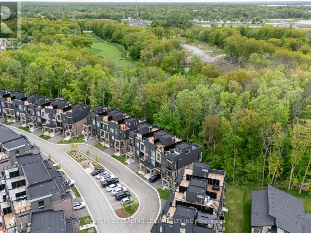 105 MARINA VILLAGE DRIVE, Georgian Bay (Baxter)