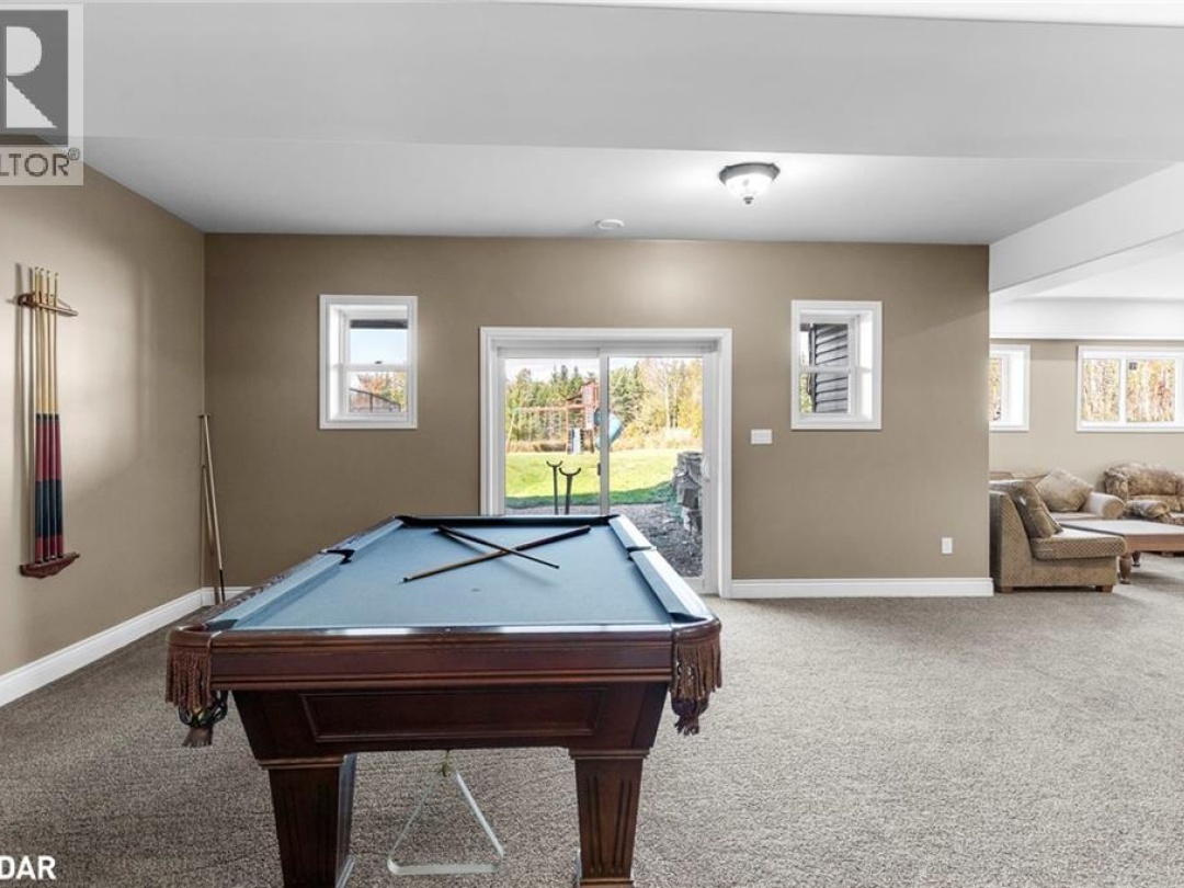 3387 WAINMAN Line, 