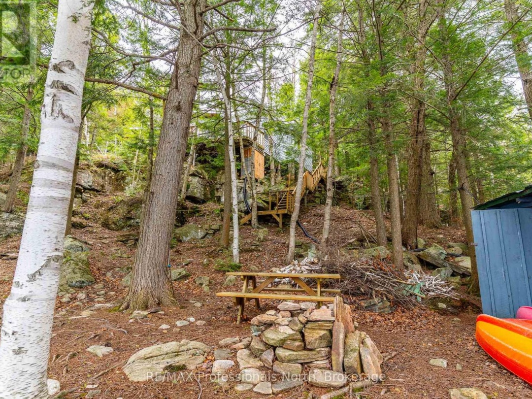 1201 TRELLIS TRAIL, Bob Lake