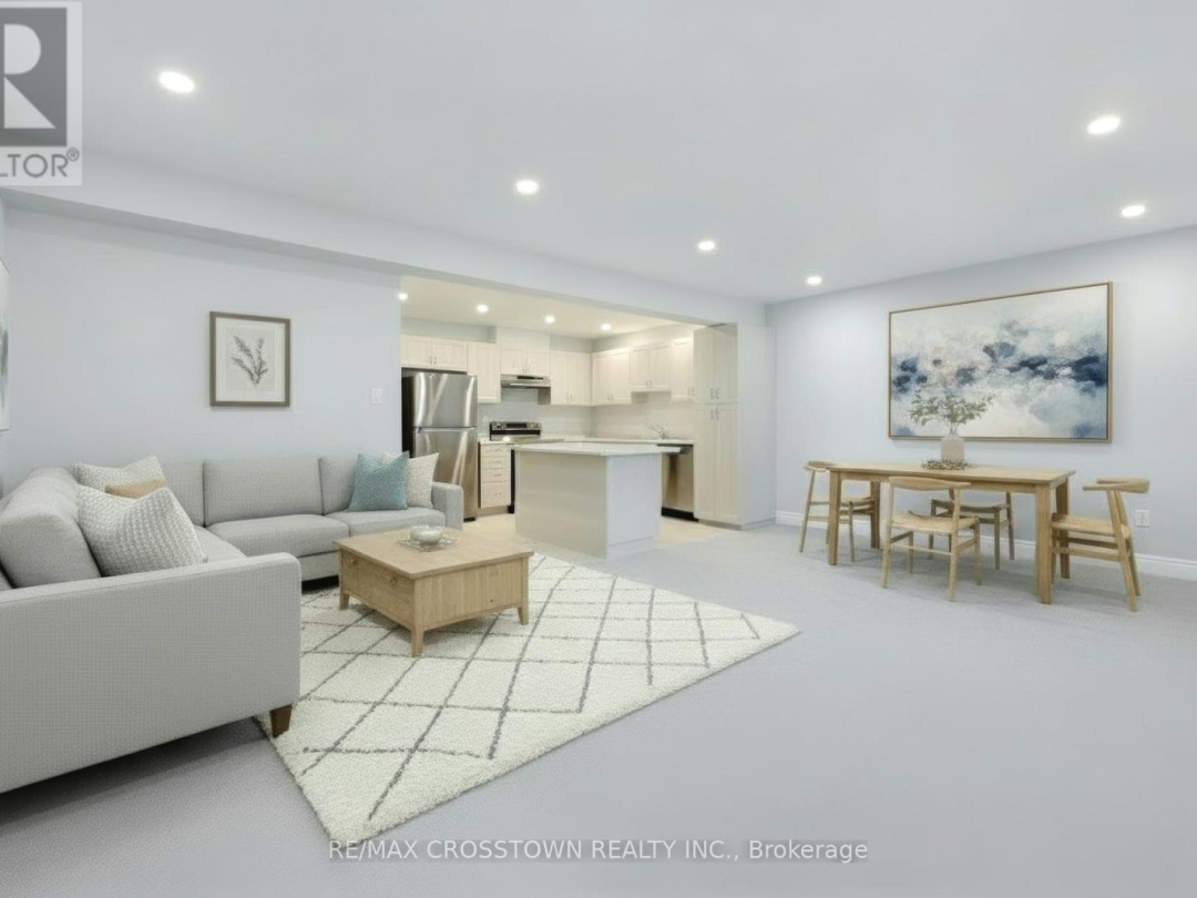 22 MCCONNELL CRESCENT, Bracebridge (Macaulay)