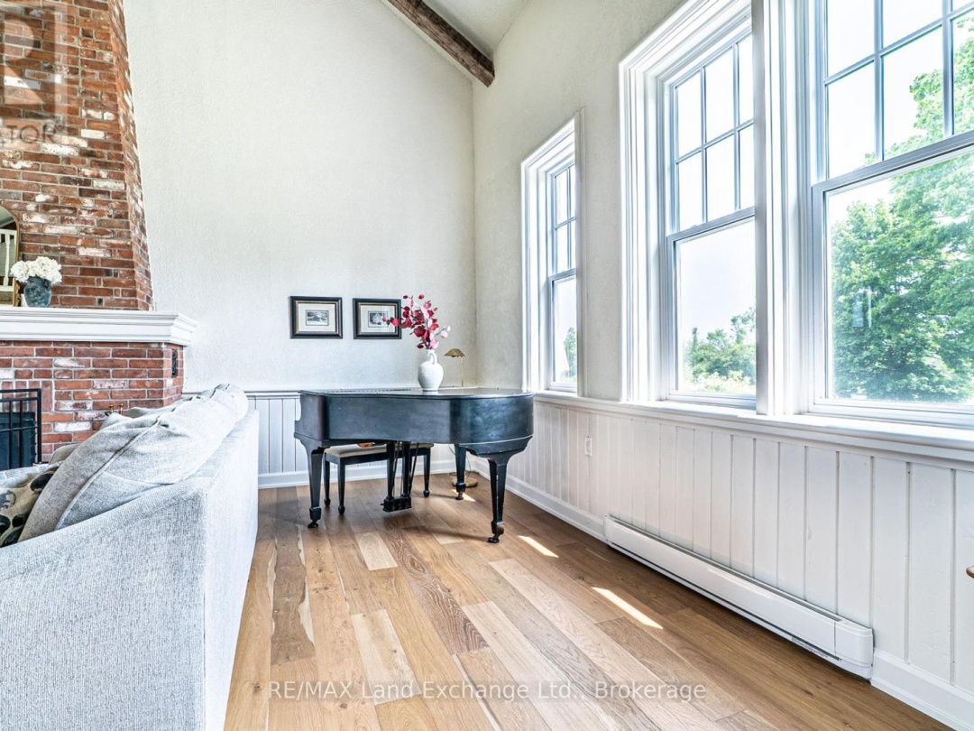 41 SCHOOL ROAD, Kawartha Lakes (Kirkfield)