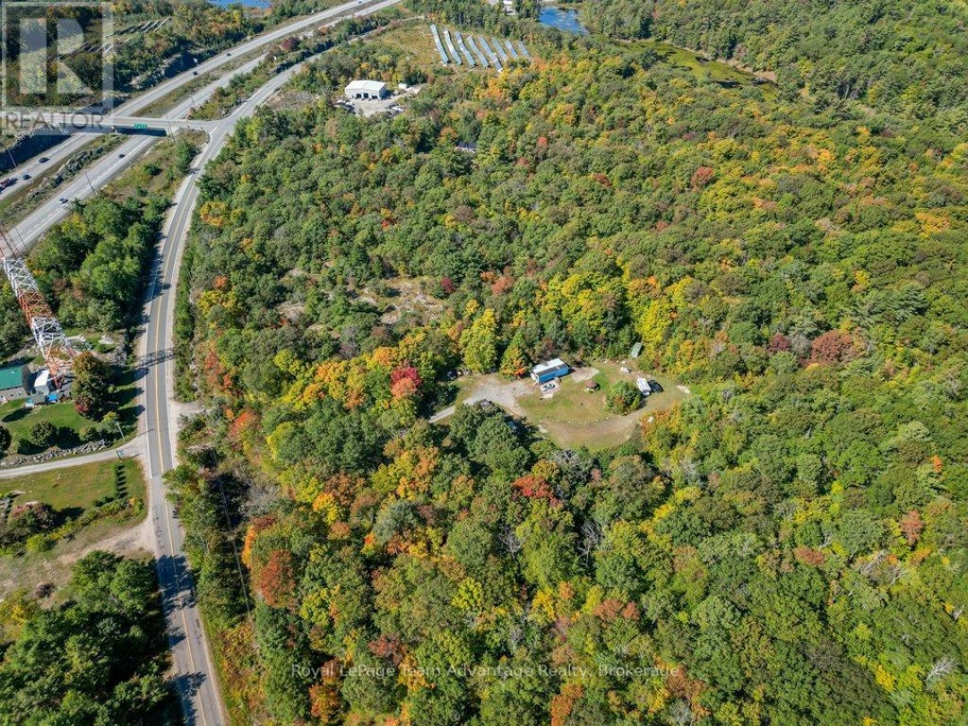 18 HORSESHOE LAKE ROAD, 