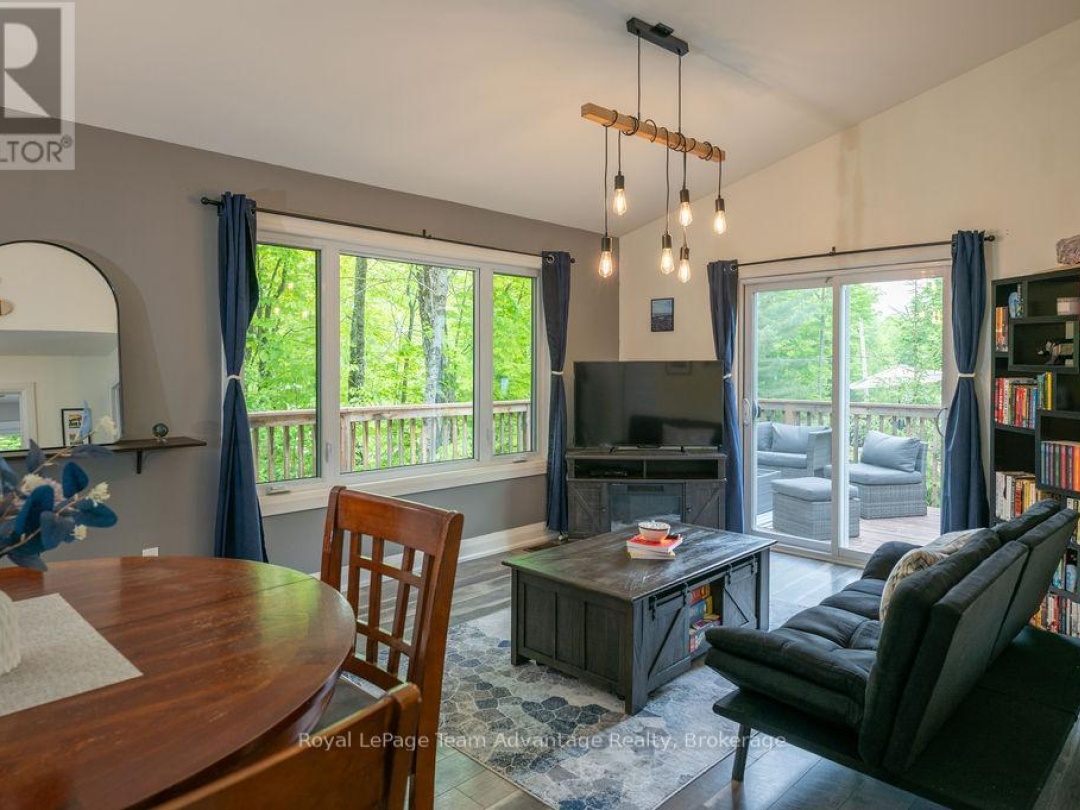 14 BEAVER TRAIL, McDougall