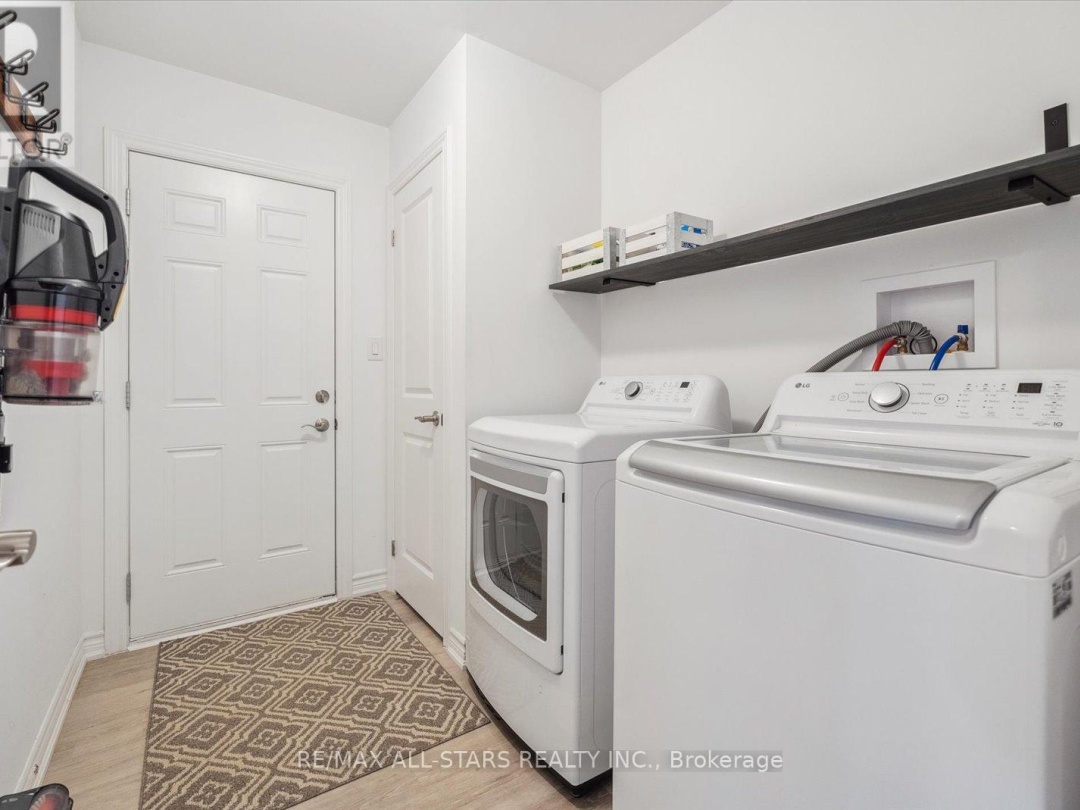 31 REYNOLDS DRIVE, Ramara (Atherley)