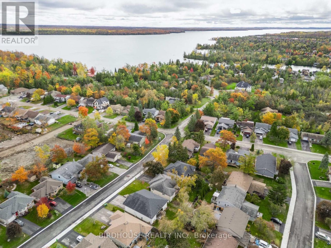 50 BIRCH CRESCENT, Kawartha Lakes (Bobcaygeon)