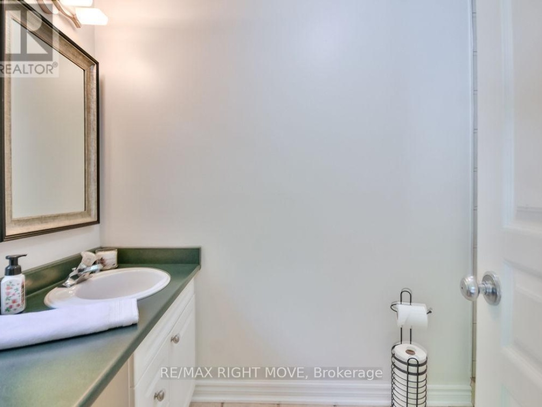1011 TALBOT TRAIL, 