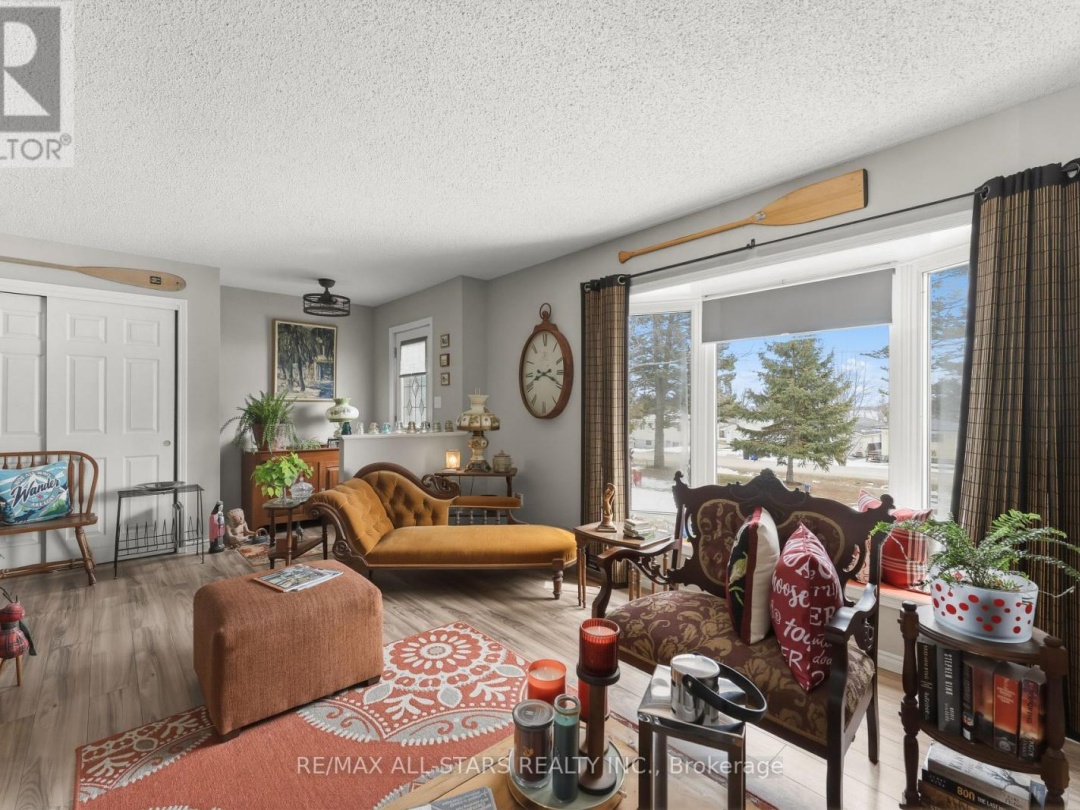 235 GEORGE DRIVE, Kawartha Lakes (Emily)