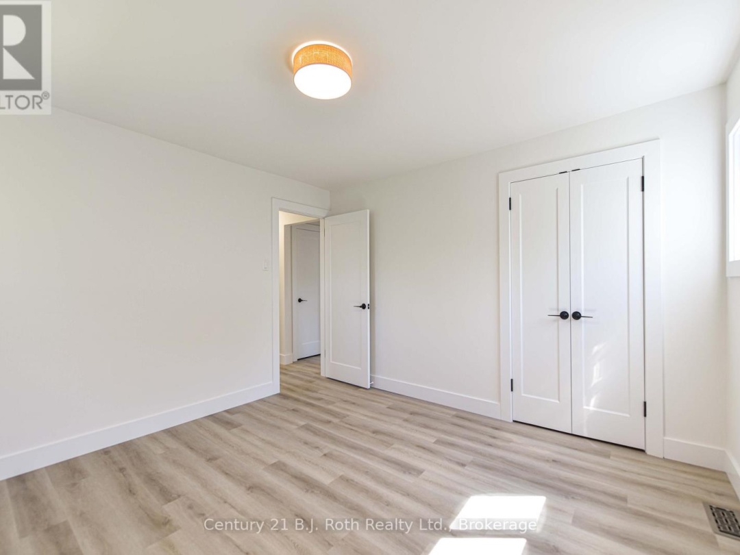 571 HIGH STREET, 