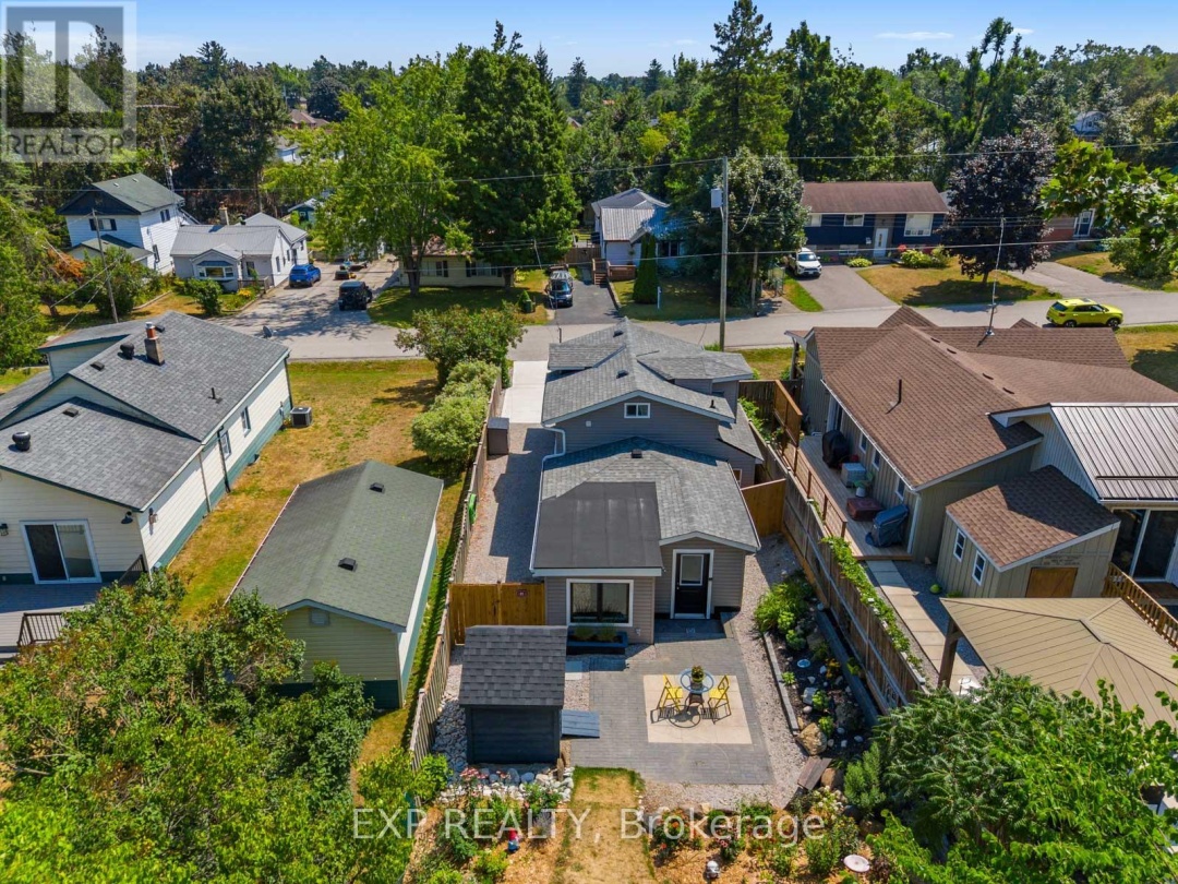 370 HOMEWOOD AVENUE, 