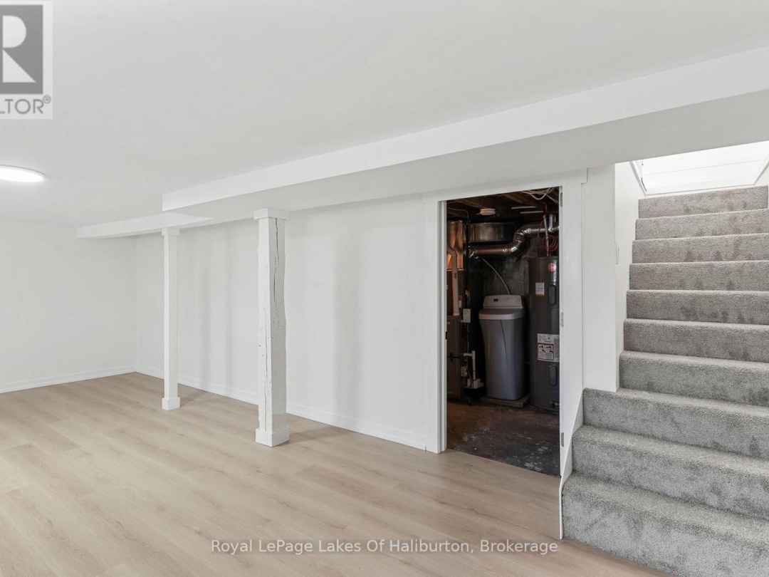 10531 COUNTY ROAD 503, Highlands East (Glamorgan)