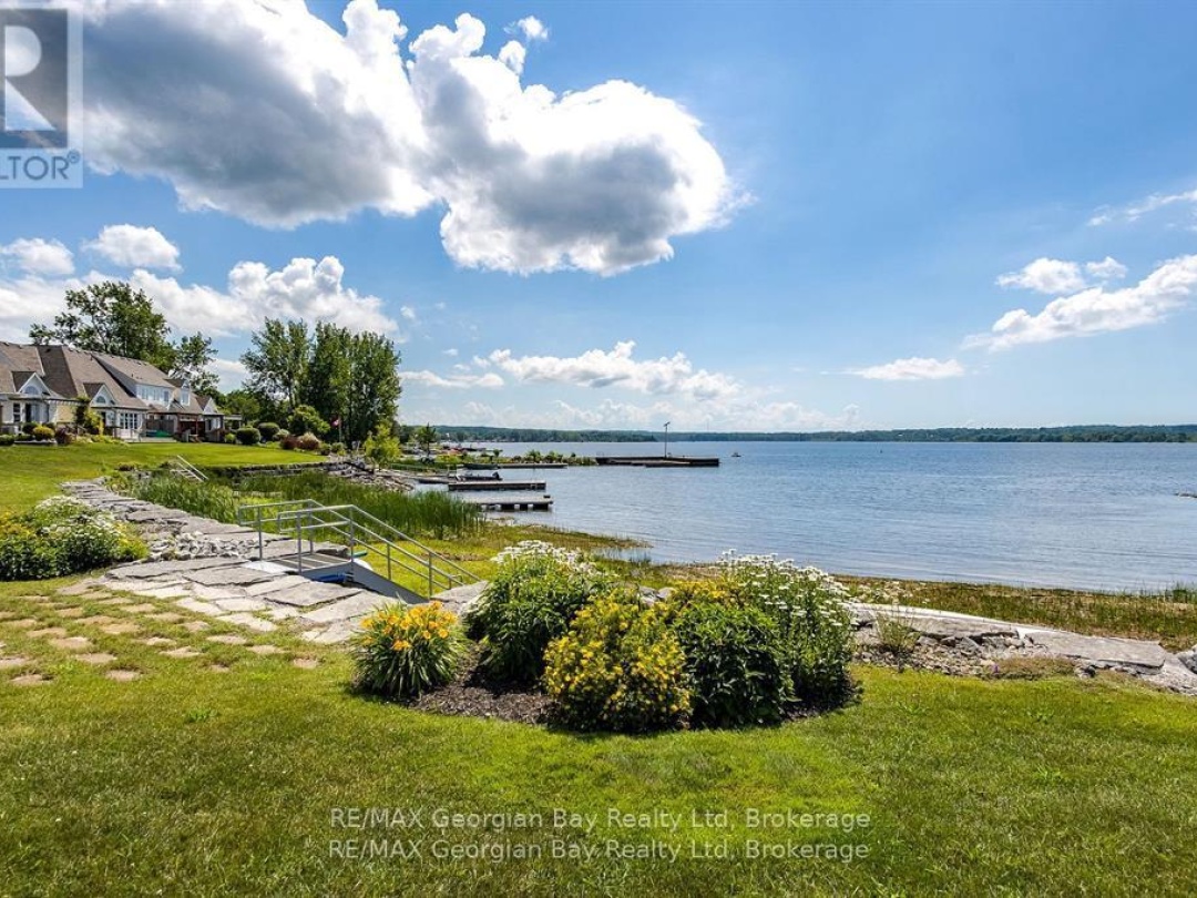 210 WYCLIFFE COVE, Georgian Bay