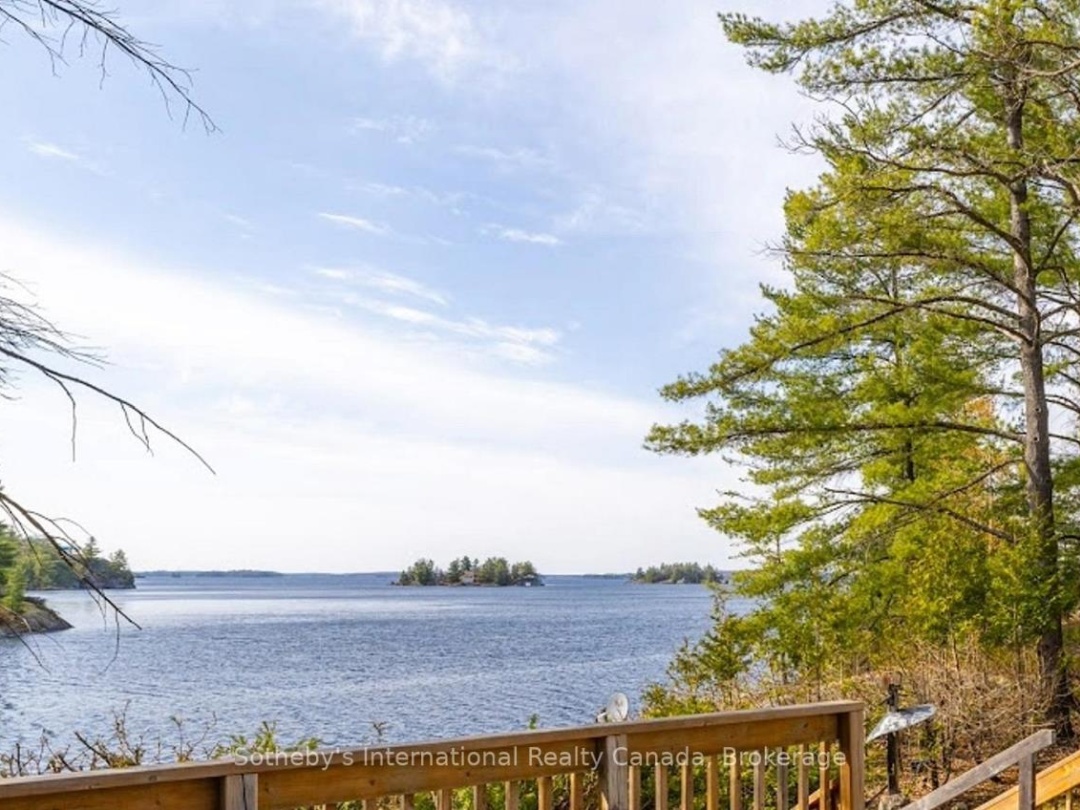 1-1076 BIRCH POINT ROAD, Lake Muskoka