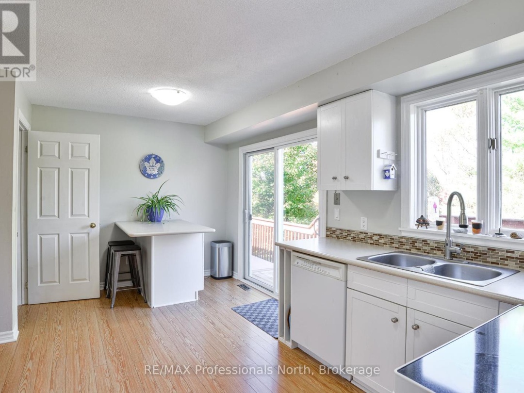 6 LANKIN AVENUE, 