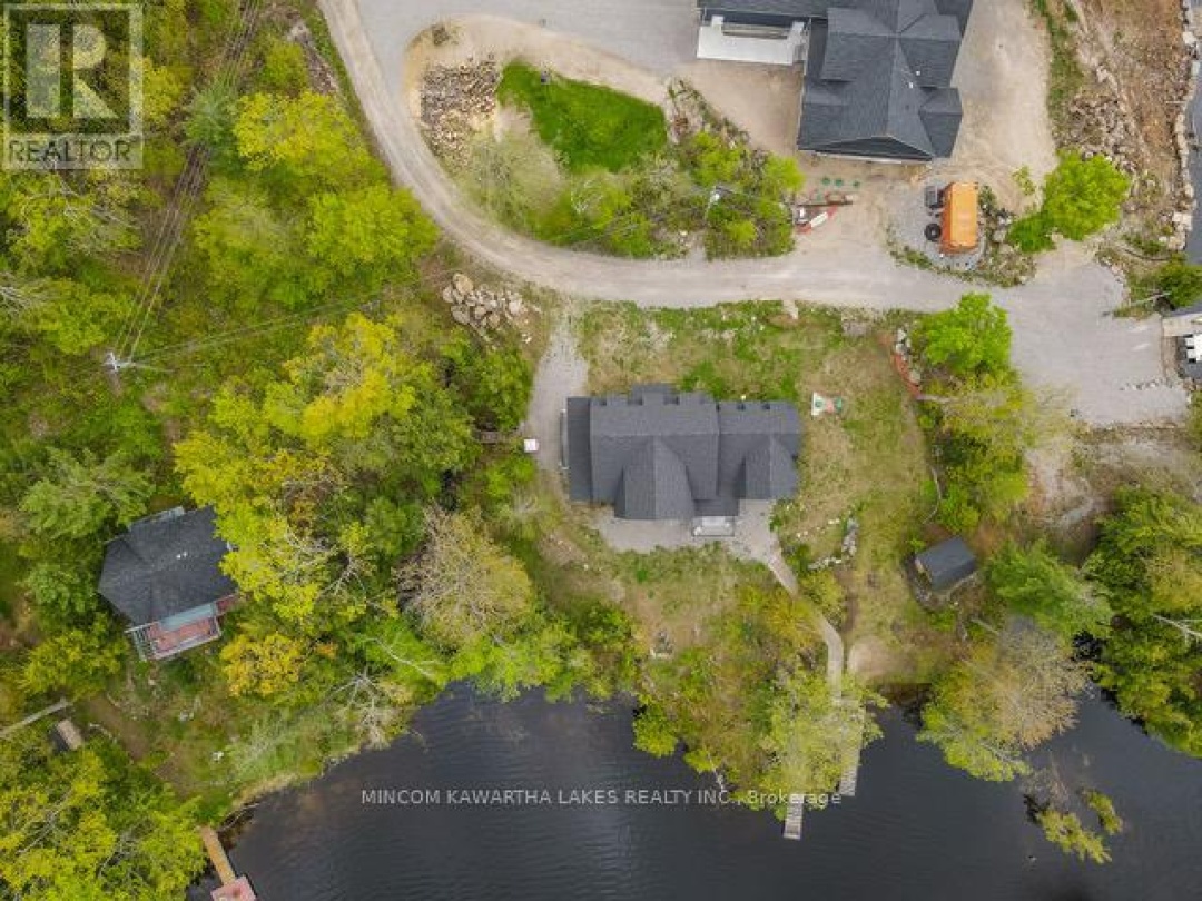 16 EVERGREEN WAY, Pigeon Lake