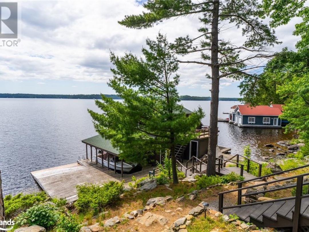 29 Is Keewaydin Island, Lake Muskoka