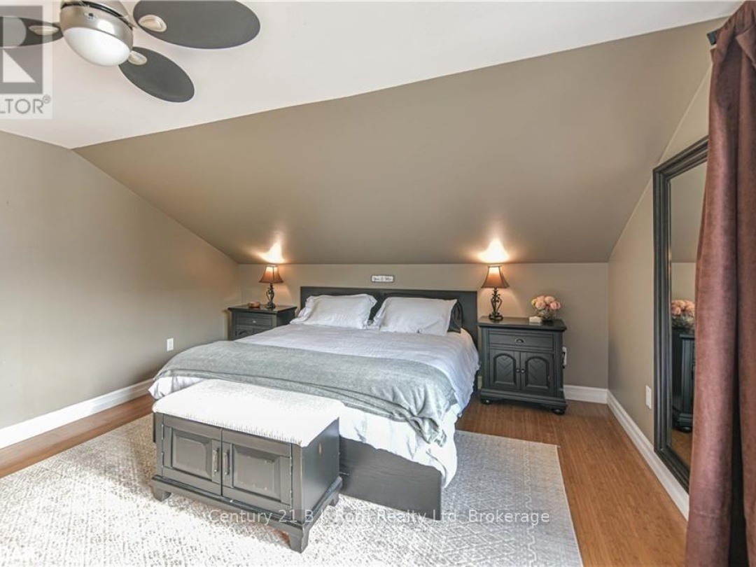 8222 COUNTY RD 169 ROAD, 