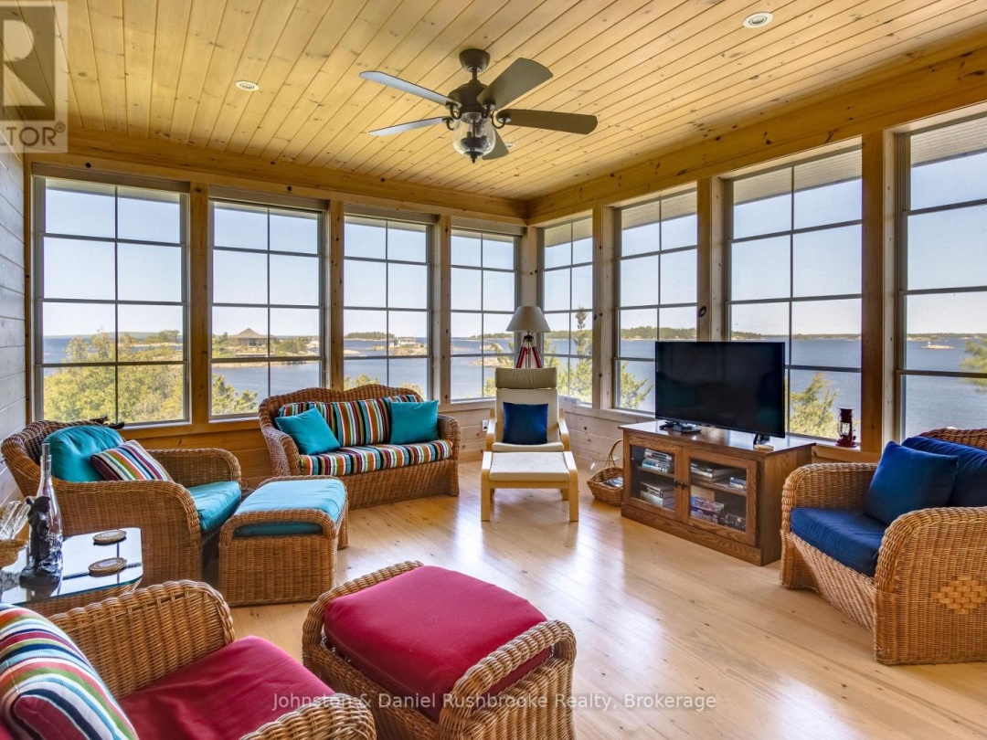2 ISLAND 1210, Georgian Bay