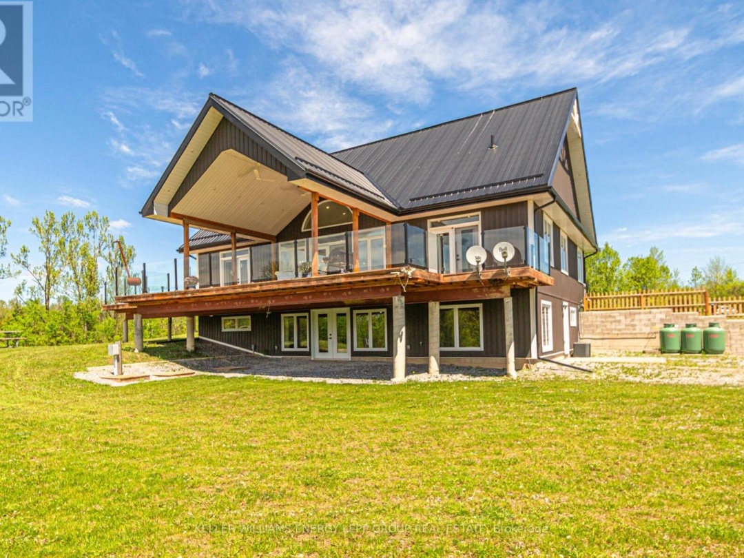 44 Ball Point Road, Kawartha Lakes (Mariposa)