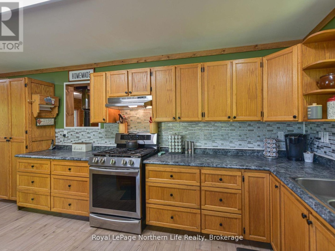 1028 CARLYON LINE, Severn