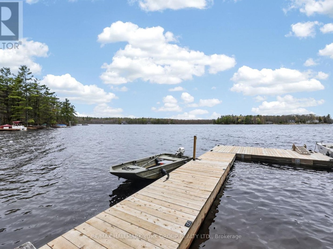 45 ISLAND 2ML ISLAND, Morrison Lake