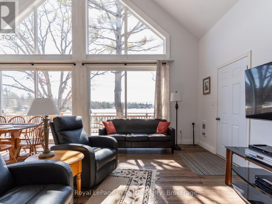 26 MACEY BAY ROAD, 