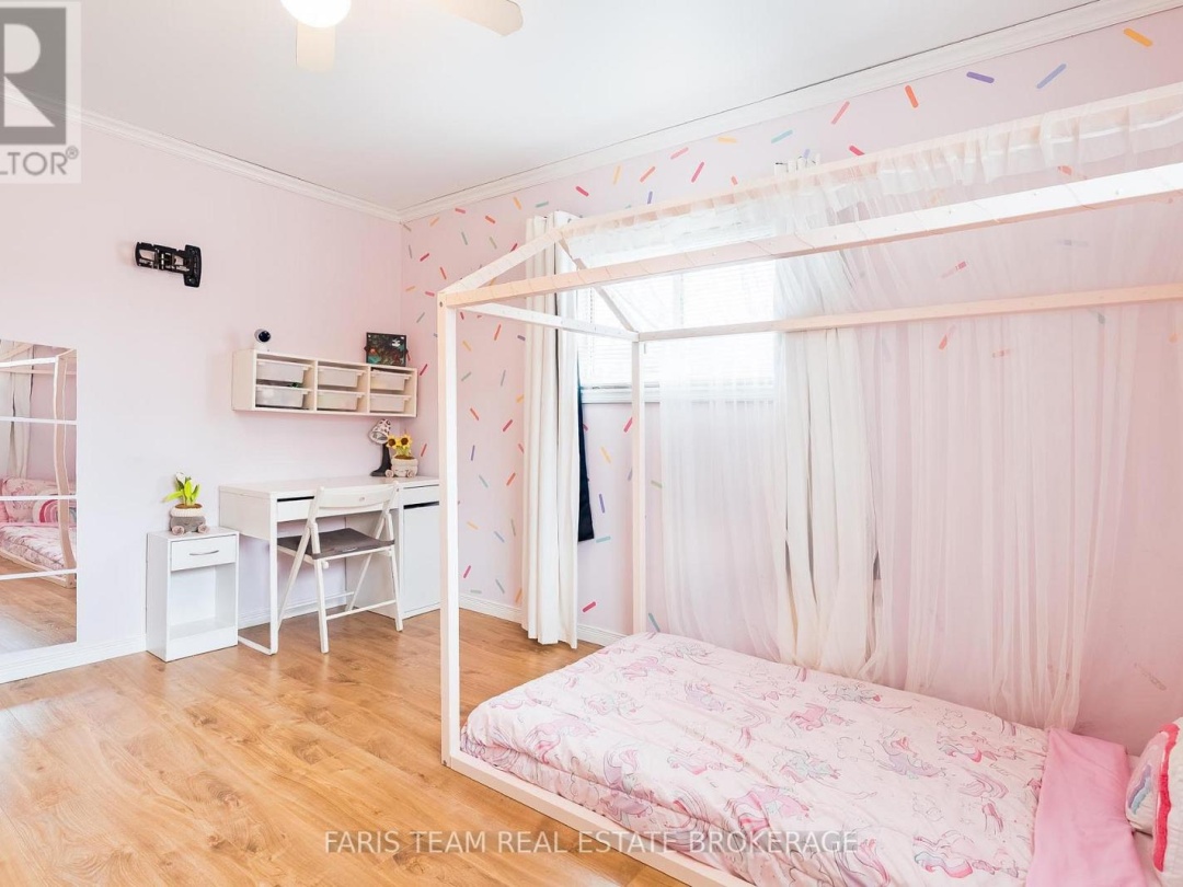 46 HEARTHSTONE DRIVE, Tay