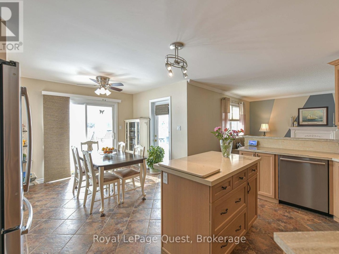 4662 ZACHARY CRESCENT, Ramara (Atherley)