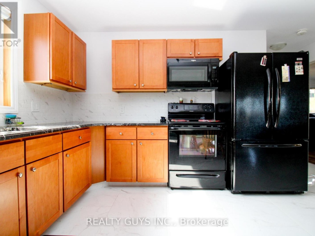 223 CROSBY DRIVE, Kawartha Lakes (Emily)