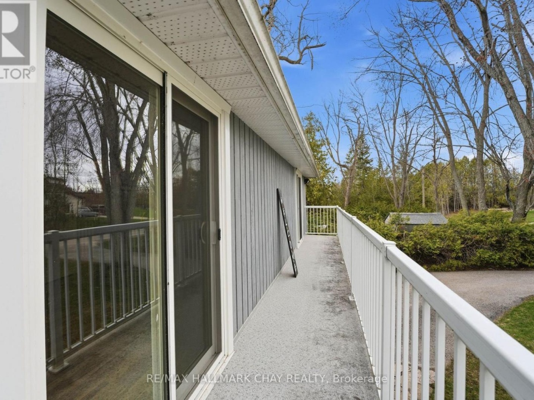 4350 PLUM POINT ROAD, Lake Simcoe