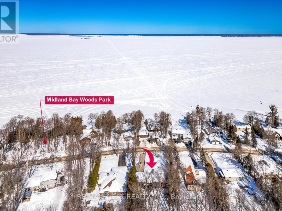 169 BAYVIEW AVENUE E, Tay