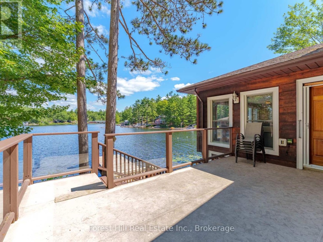 1062 PINE LAKE ROAD, 