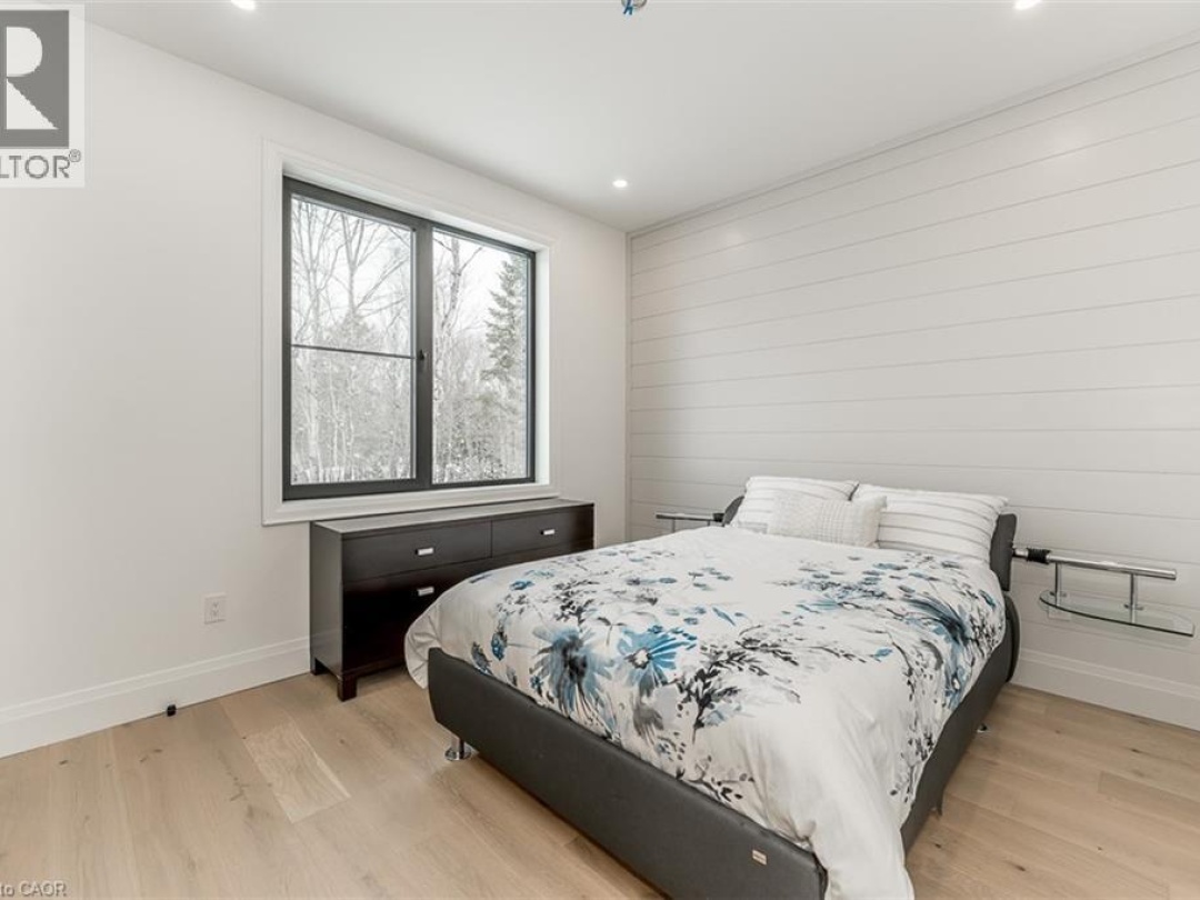 11 GLEN EAGLE Court, Huntsville