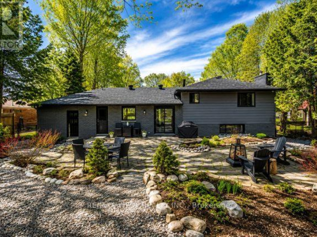 169 BAYVIEW AVENUE E, Tay